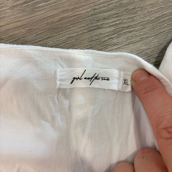 Elegant White Maxi Dress - Picture 7 of 12